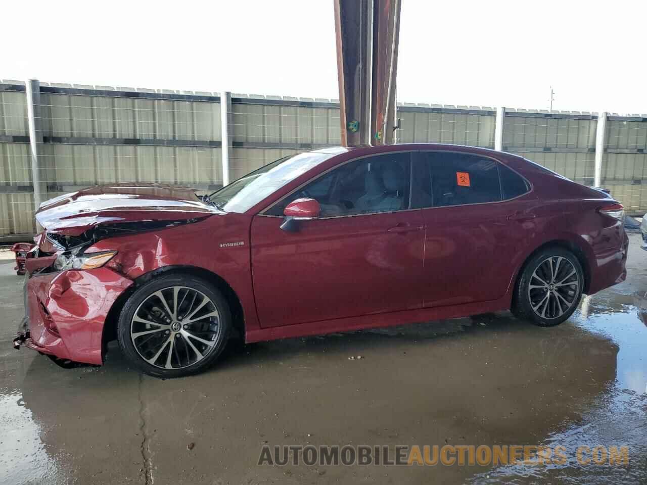 4T1B21HKXJU507962 TOYOTA CAMRY 2018