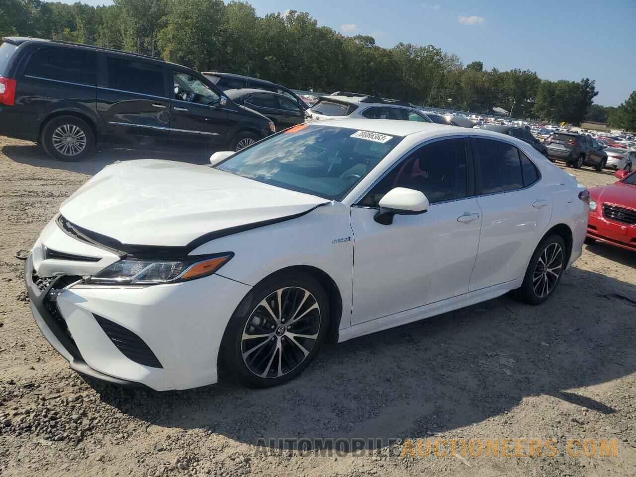 4T1B21HKXJU508187 TOYOTA CAMRY 2018