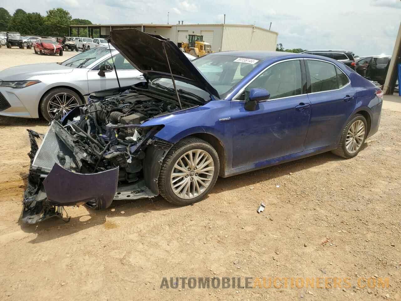 4T1B21HKXJU508495 TOYOTA CAMRY 2018