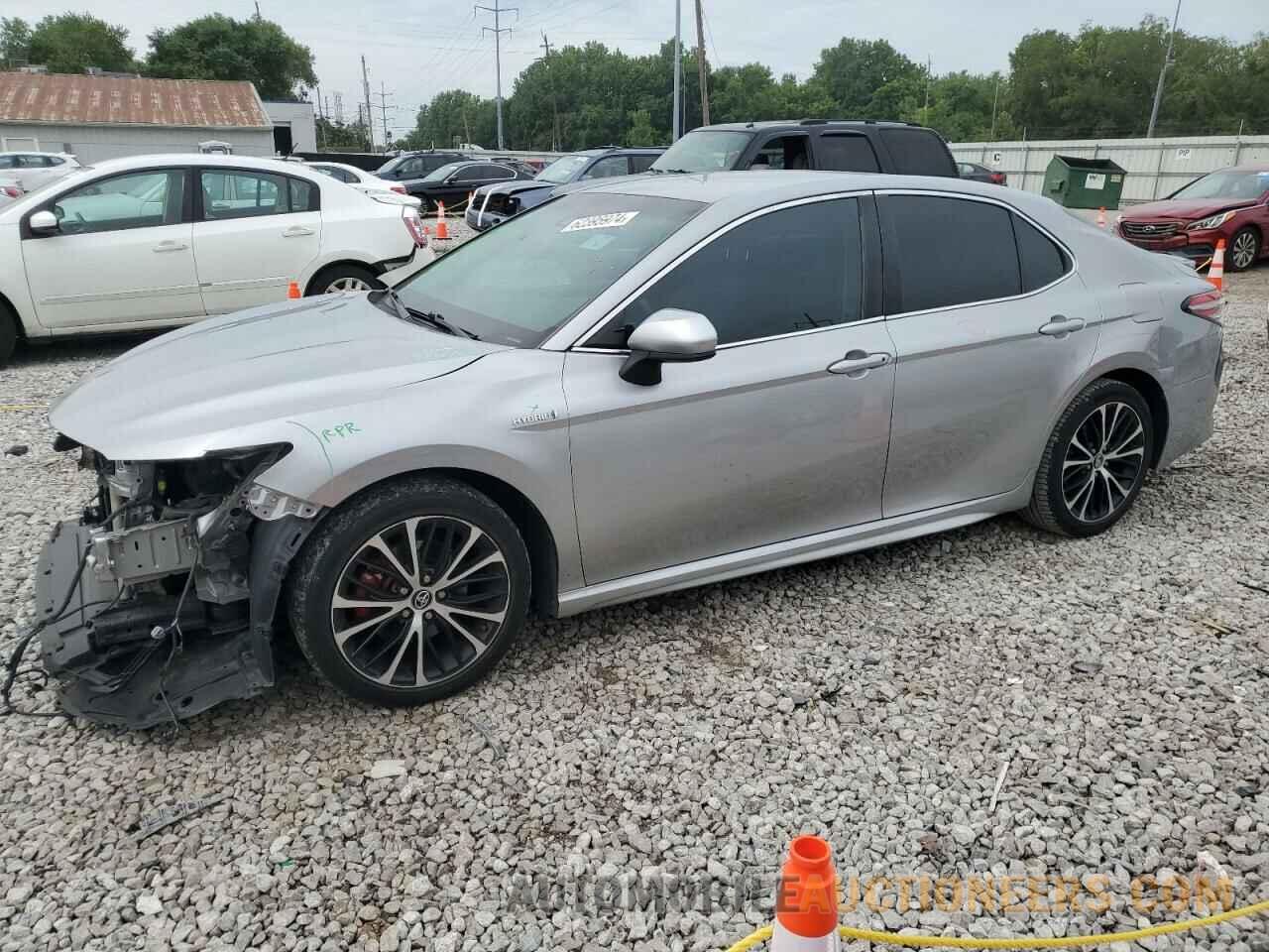 4T1B21HKXJU510683 TOYOTA CAMRY 2018