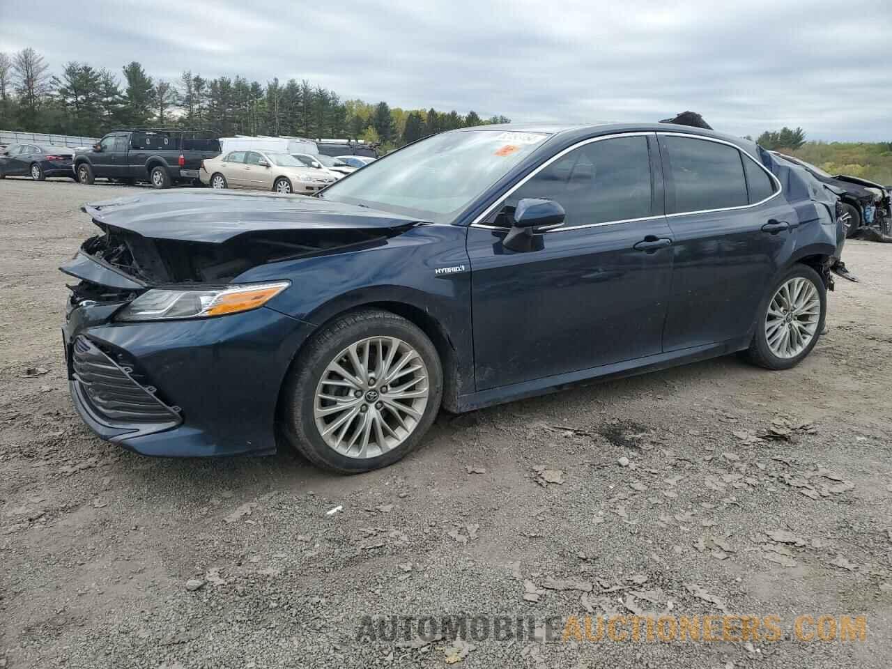 4T1B21HKXKU513827 TOYOTA CAMRY 2019