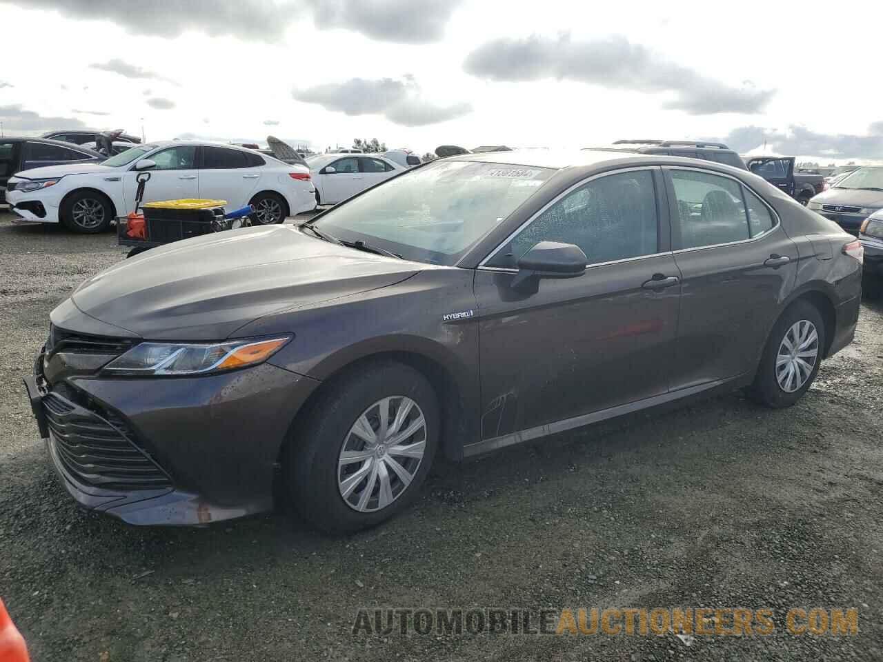 4T1B31HK1JU501450 TOYOTA CAMRY 2018