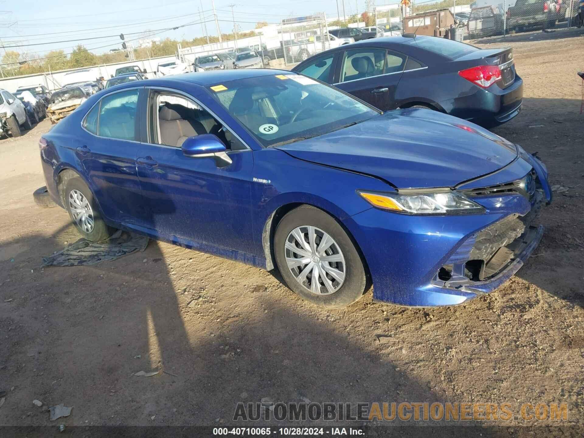 4T1B31HK1JU506664 TOYOTA CAMRY HYBRID 2018