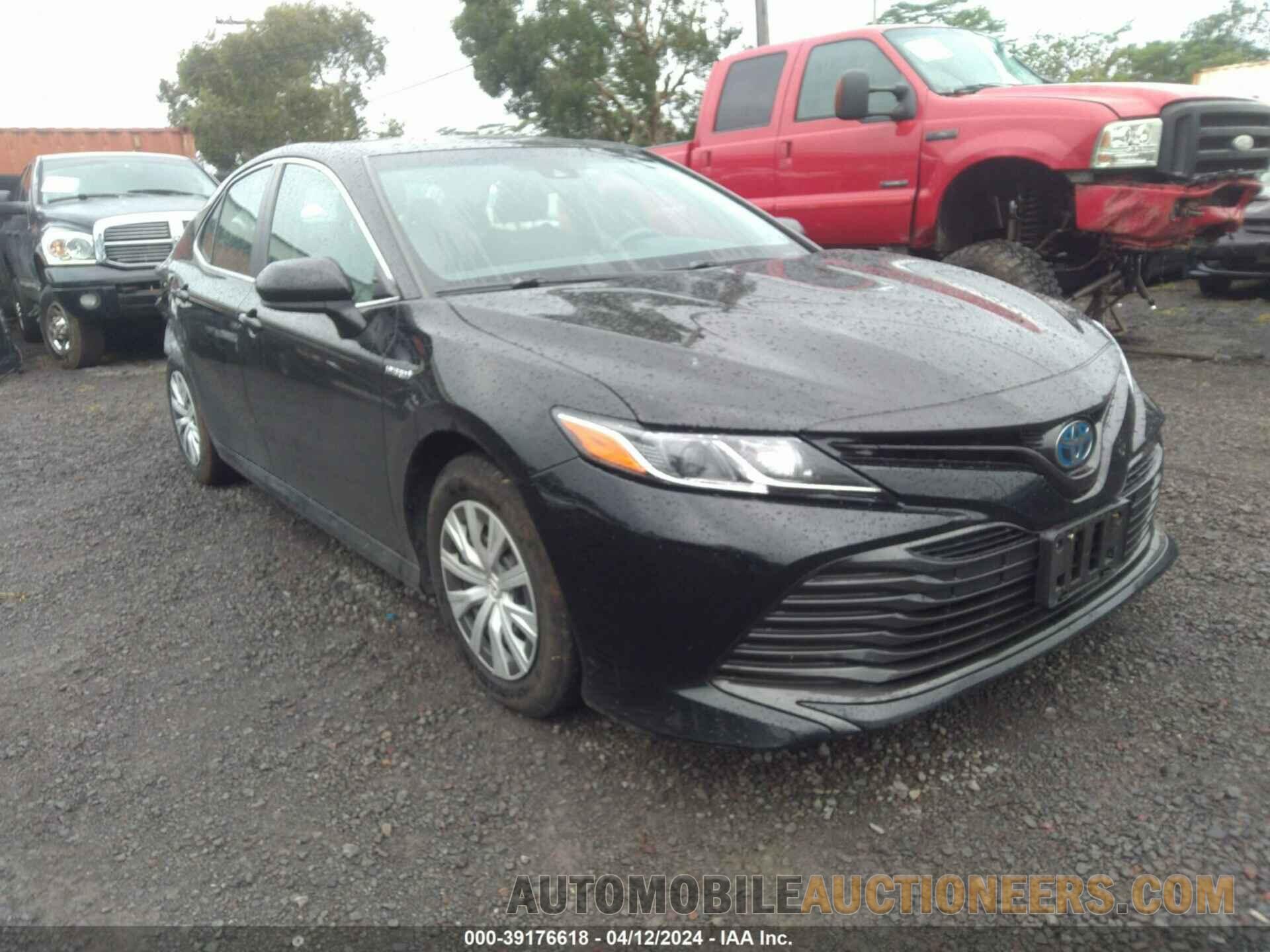 4T1B31HK1JU507412 TOYOTA CAMRY HYBRID 2018