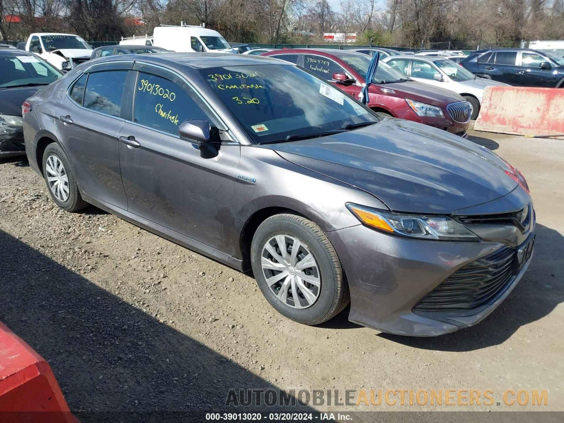 4T1B31HK2JU501814 TOYOTA CAMRY HYBRID 2018