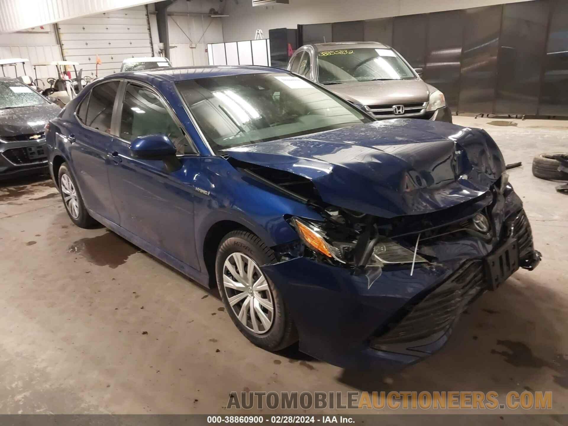 4T1B31HK2JU502705 TOYOTA CAMRY HYBRID 2018