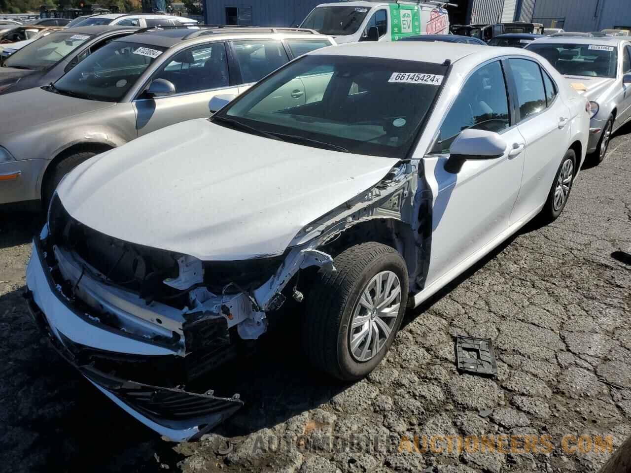 4T1B31HK3JU508240 TOYOTA CAMRY 2018