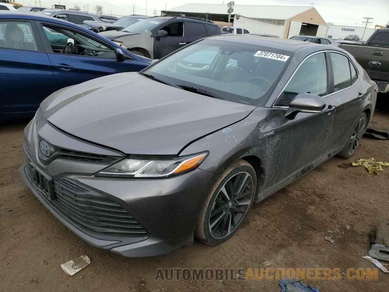 4T1B31HK5JU503881 TOYOTA CAMRY 2018