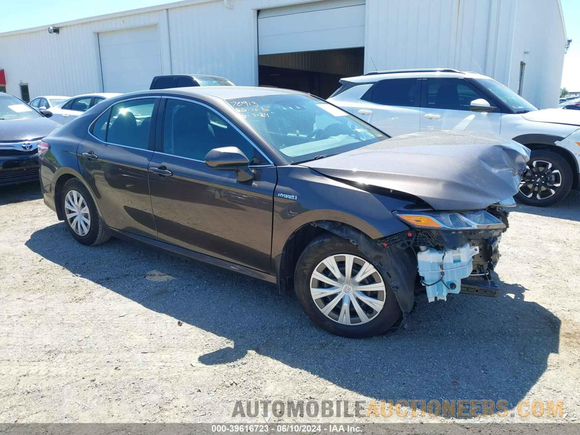 4T1B31HK5JU505758 TOYOTA CAMRY HYBRID 2018