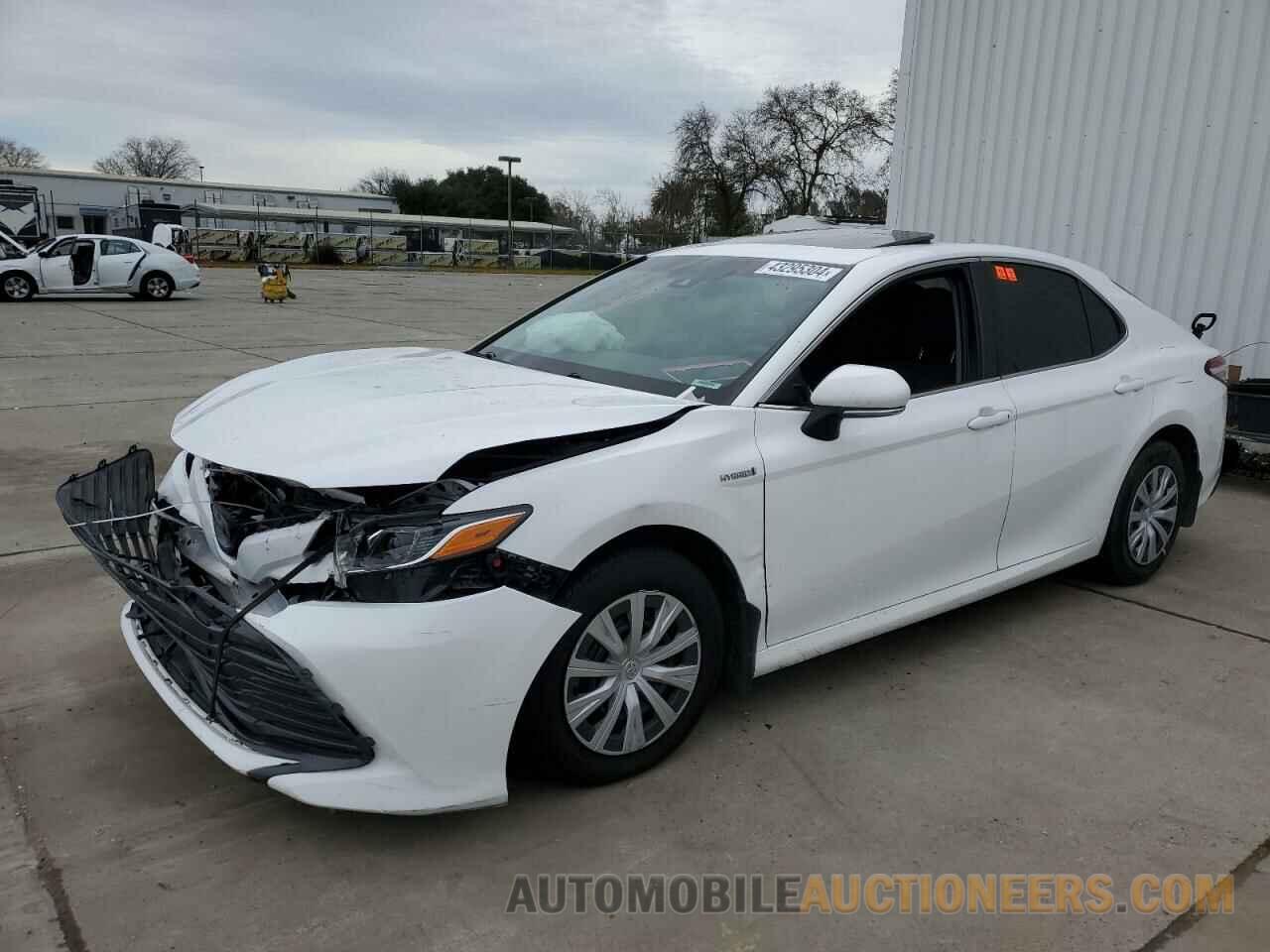 4T1B31HK5JU506005 TOYOTA CAMRY 2018