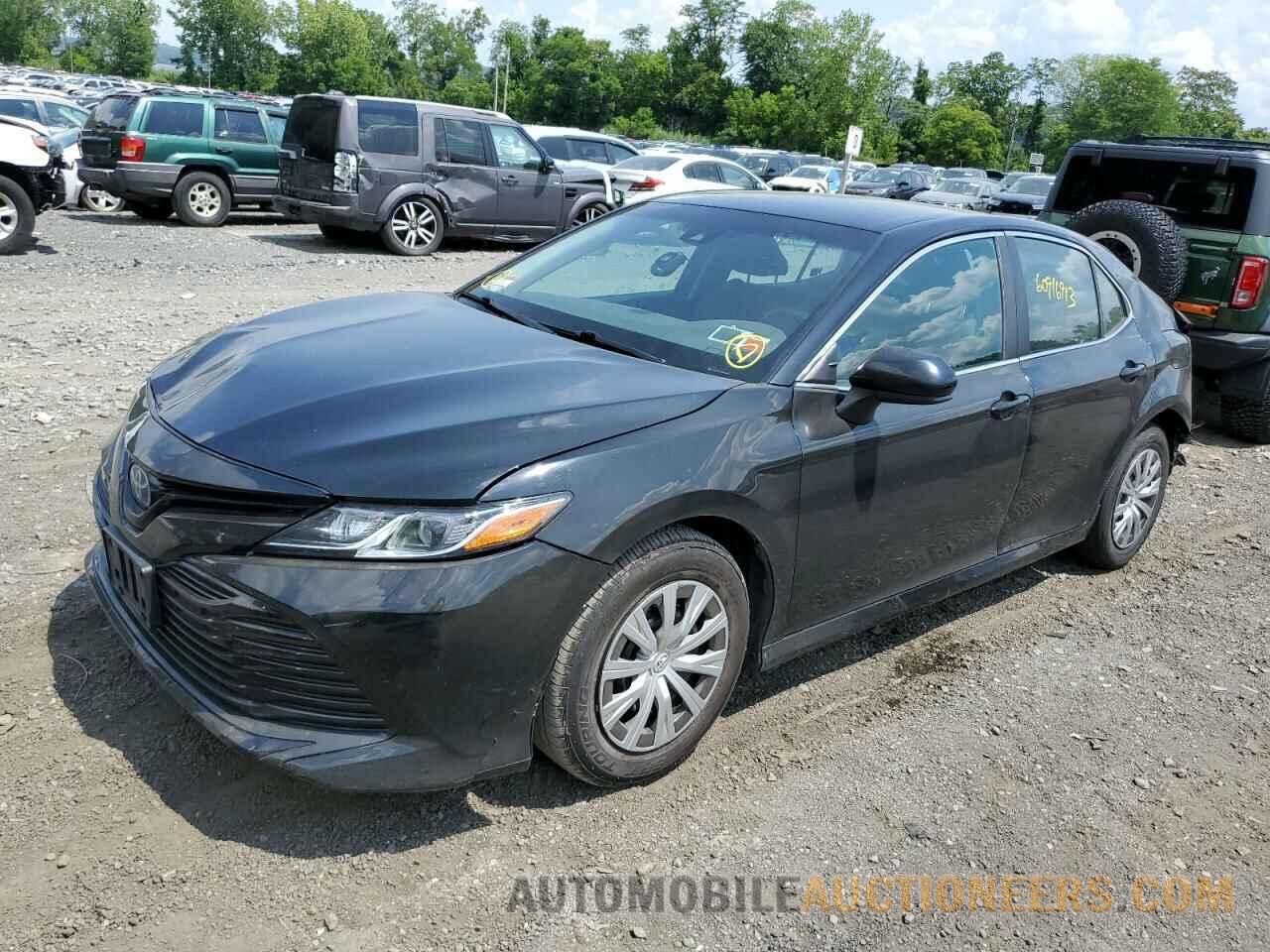 4T1B31HK6JU001557 TOYOTA CAMRY 2018