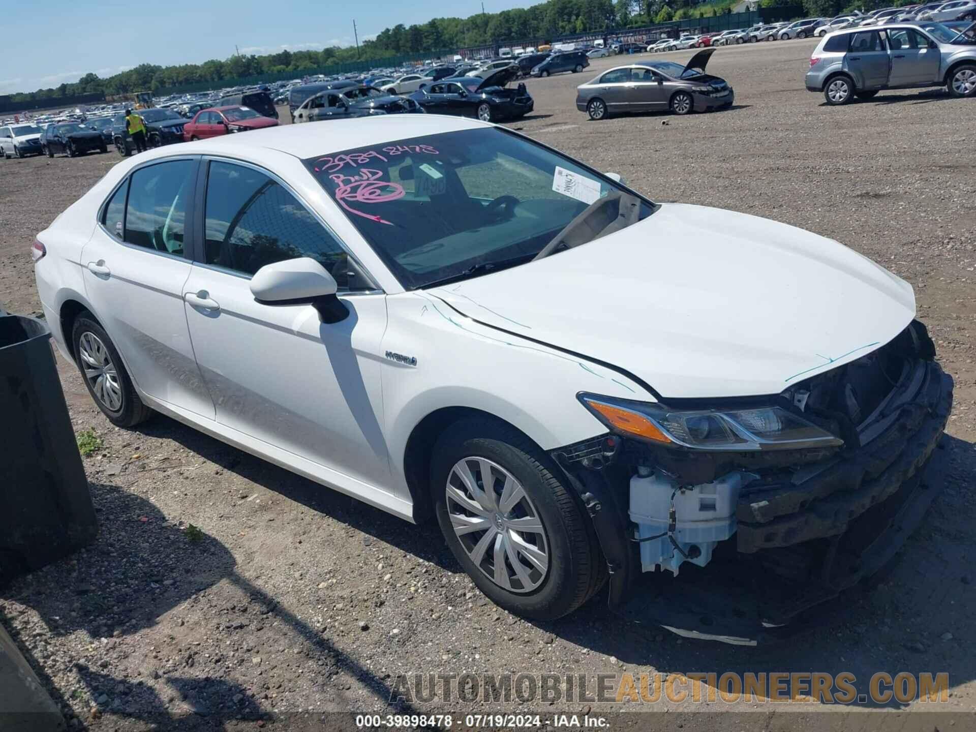 4T1B31HK6JU503937 TOYOTA CAMRY HYBRID 2018