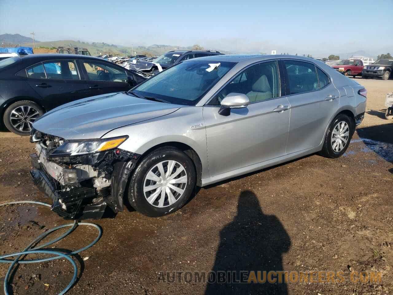 4T1B31HK6JU504411 TOYOTA CAMRY 2018