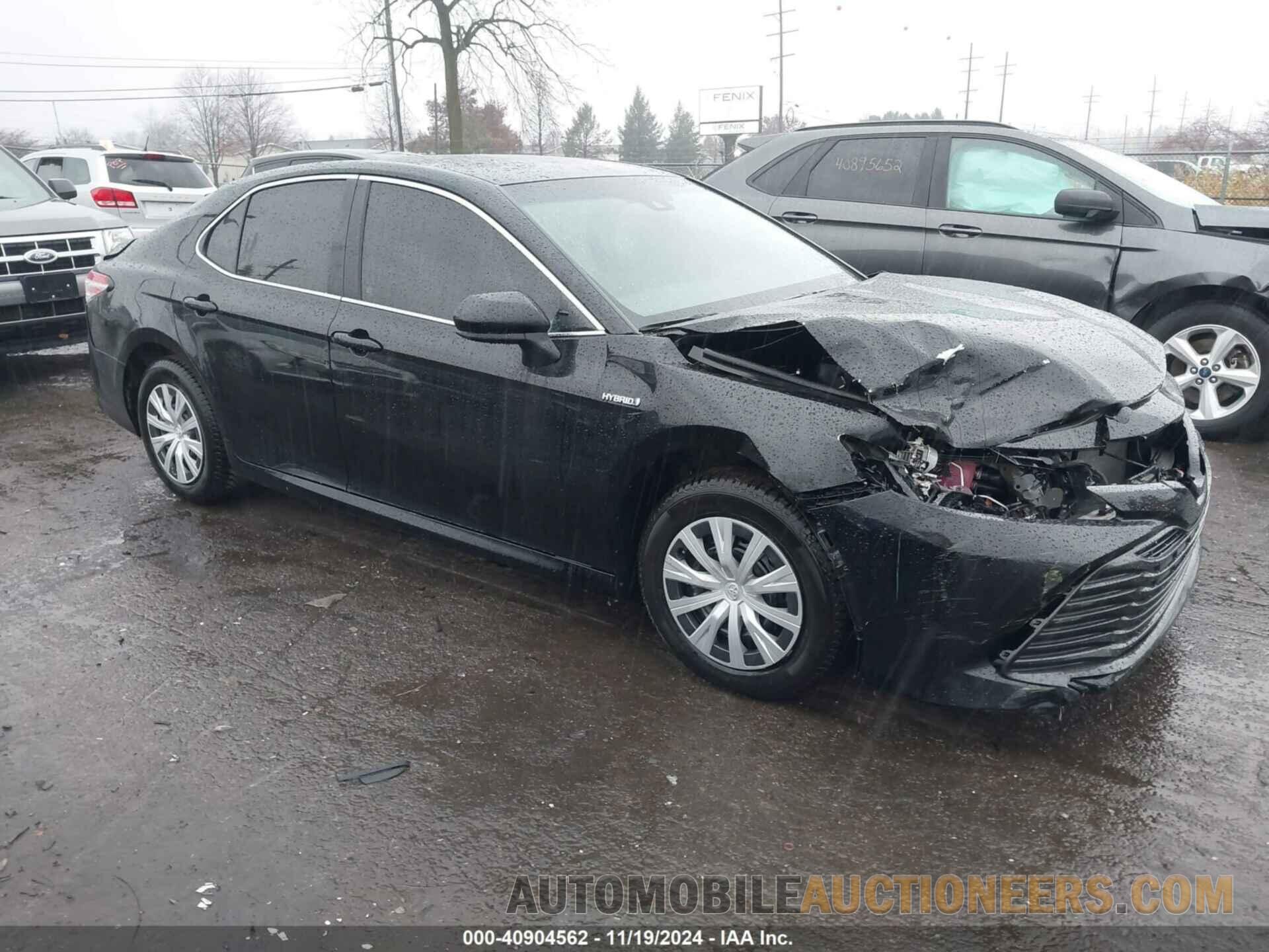 4T1B31HK6JU508250 TOYOTA CAMRY HYBRID 2018