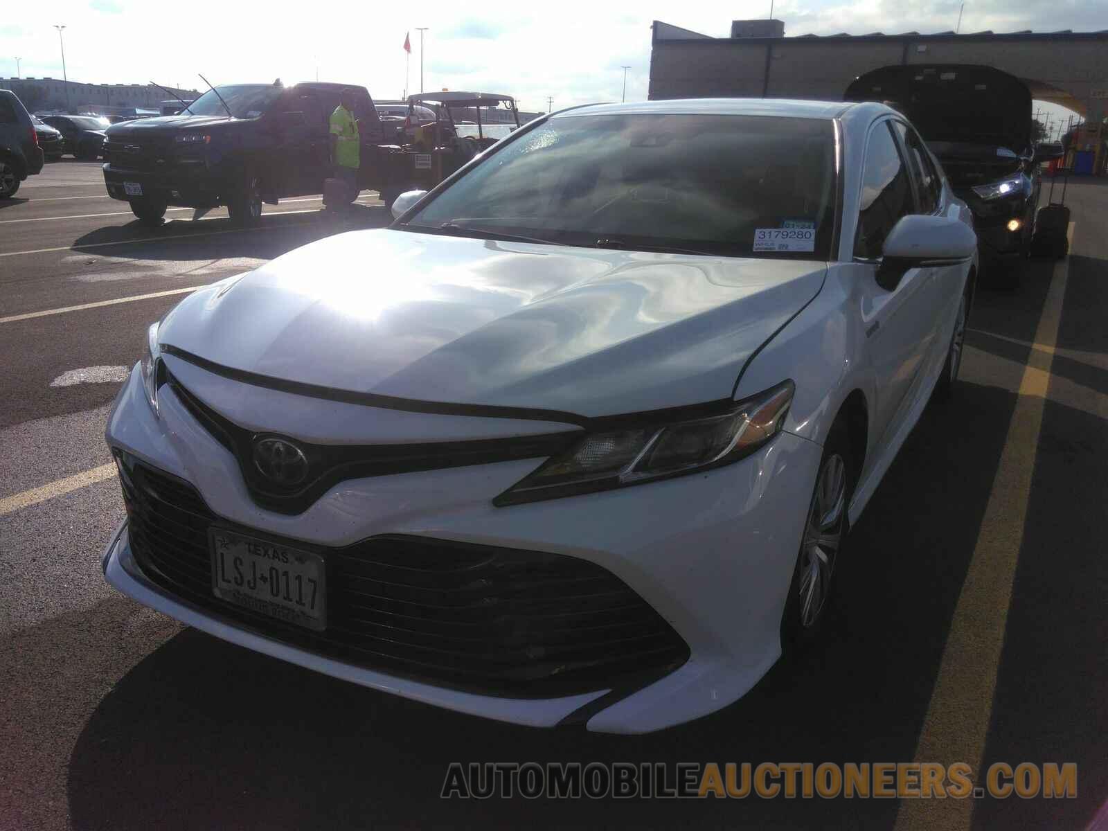 4T1B31HK8KU511720 Toyota Camry Hybrid 2019