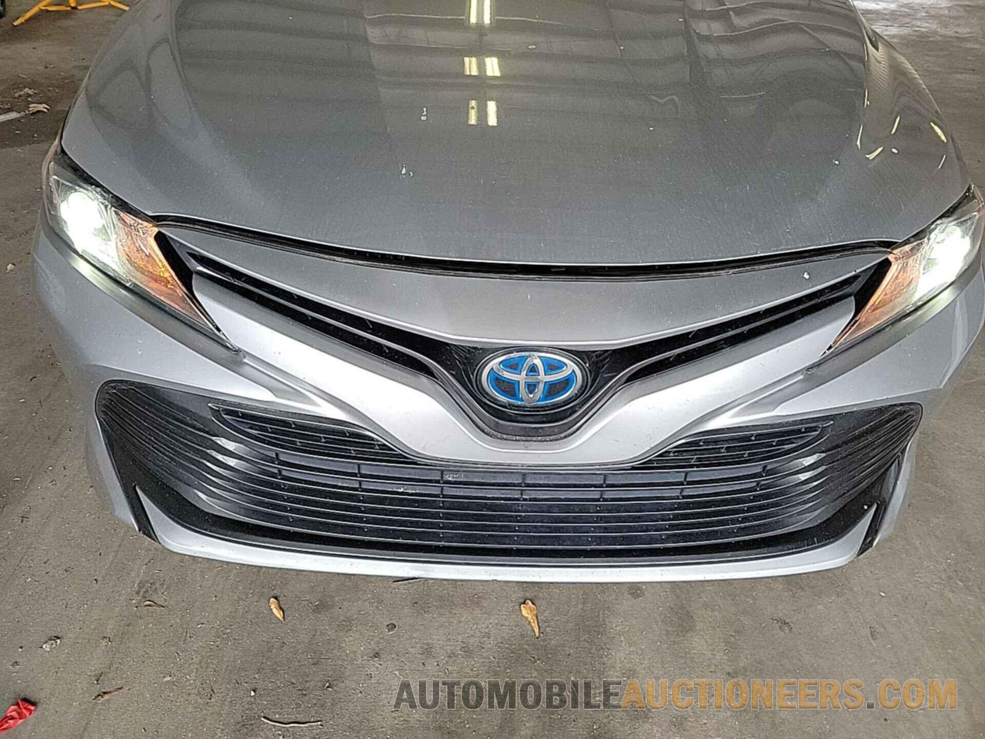 4T1B31HK8KU511832 TOYOTA CAMRY HYBRID 2019