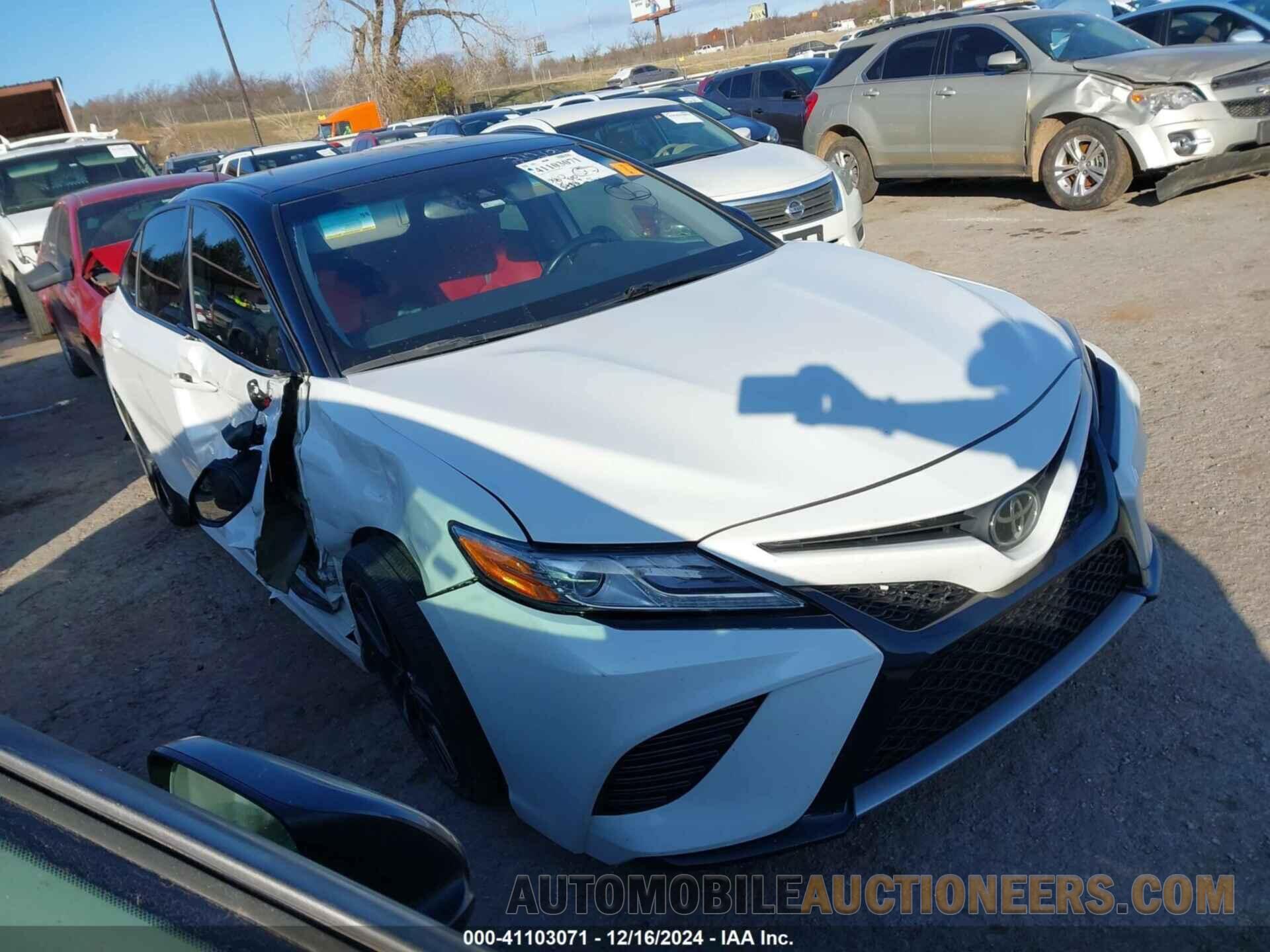 4T1B618K0KU212696 TOYOTA CAMRY 2019