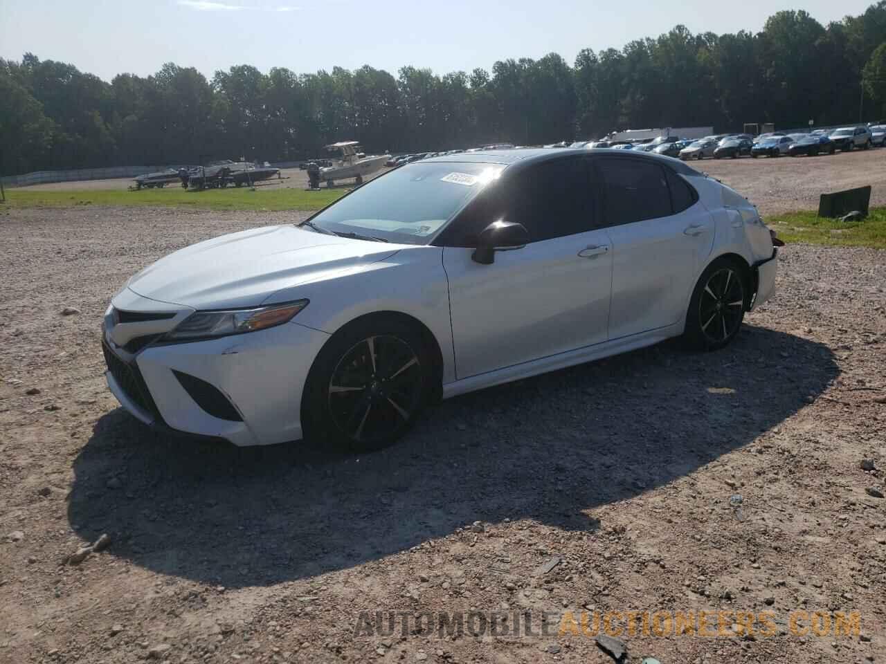 4T1B61HK0JU002419 TOYOTA CAMRY 2018