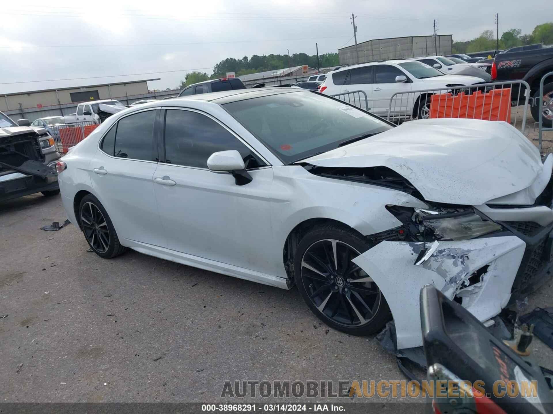 4T1B61HK0JU012271 TOYOTA CAMRY 2018