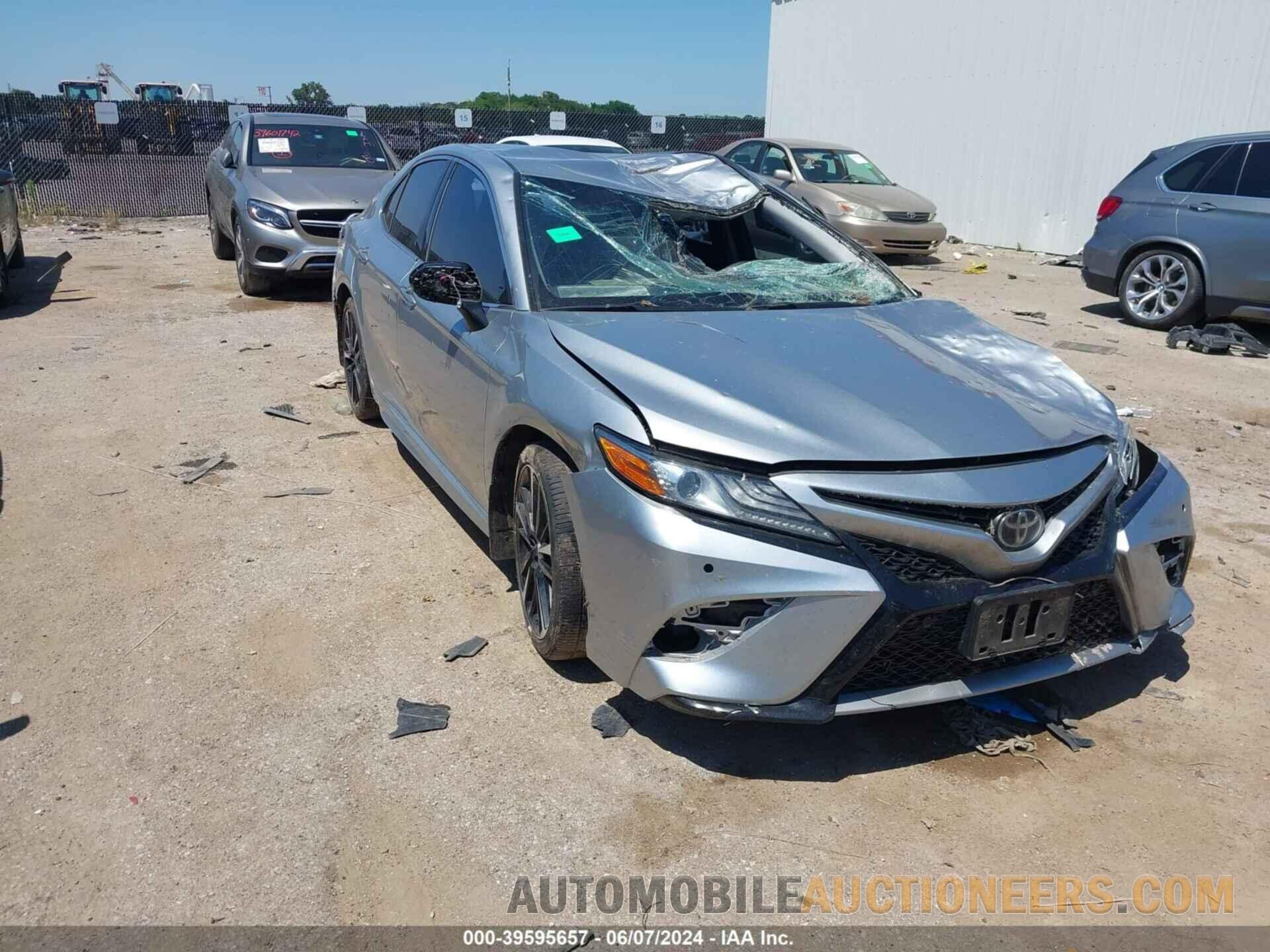 4T1B61HK0JU045559 TOYOTA CAMRY 2018