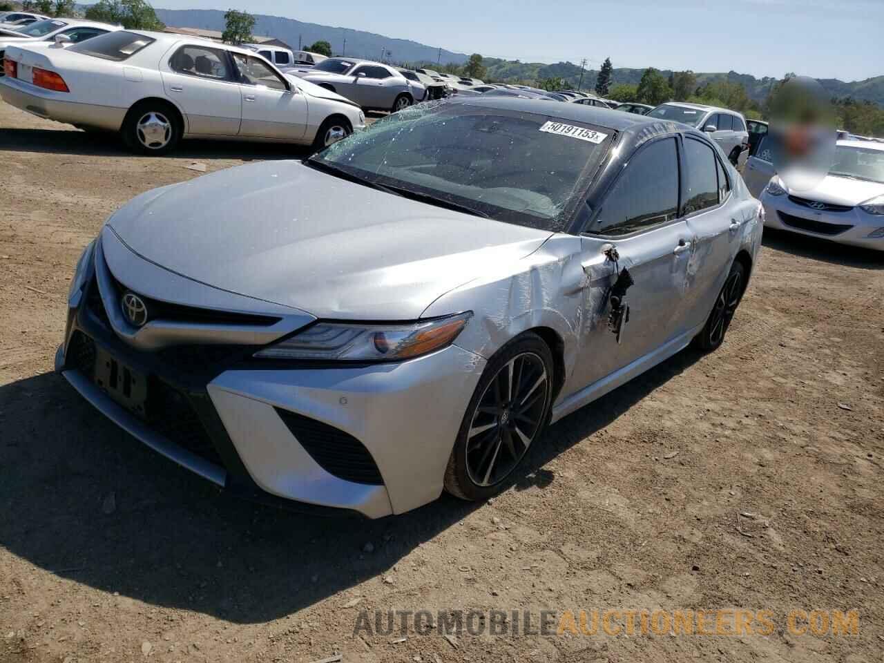 4T1B61HK0JU069179 TOYOTA CAMRY 2018