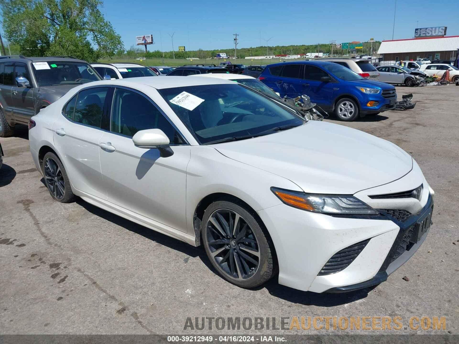 4T1B61HK0JU078030 TOYOTA CAMRY 2018