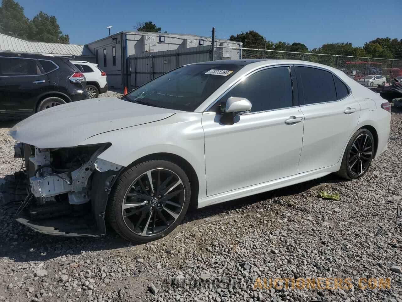 4T1B61HK0JU092199 TOYOTA CAMRY 2018