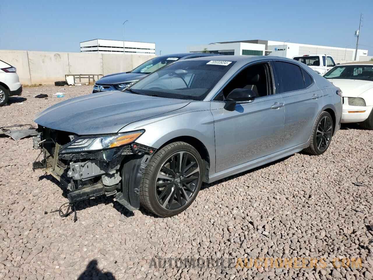 4T1B61HK0JU131504 TOYOTA CAMRY 2018