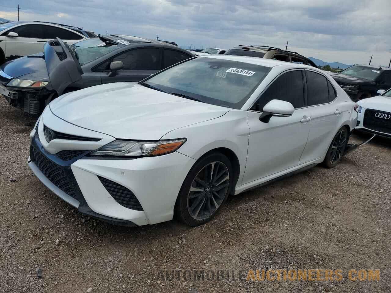 4T1B61HK0JU139781 TOYOTA CAMRY 2018