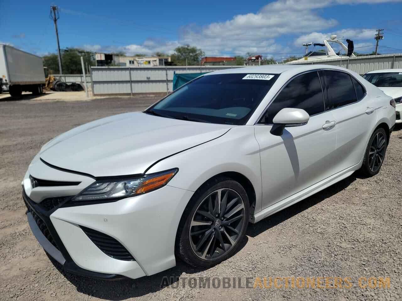 4T1B61HK0JU157830 TOYOTA CAMRY 2018