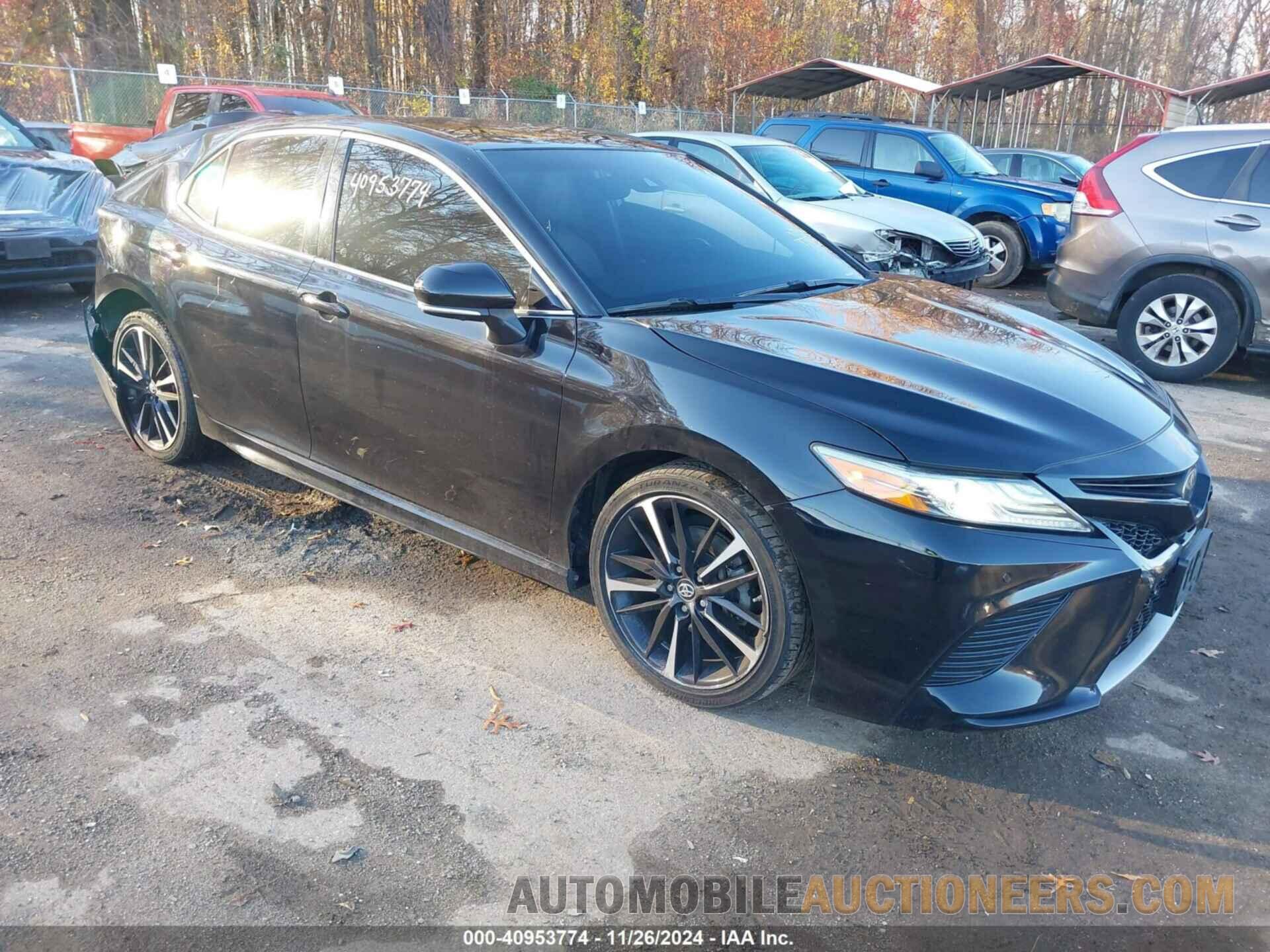 4T1B61HK0JU509885 TOYOTA CAMRY 2018