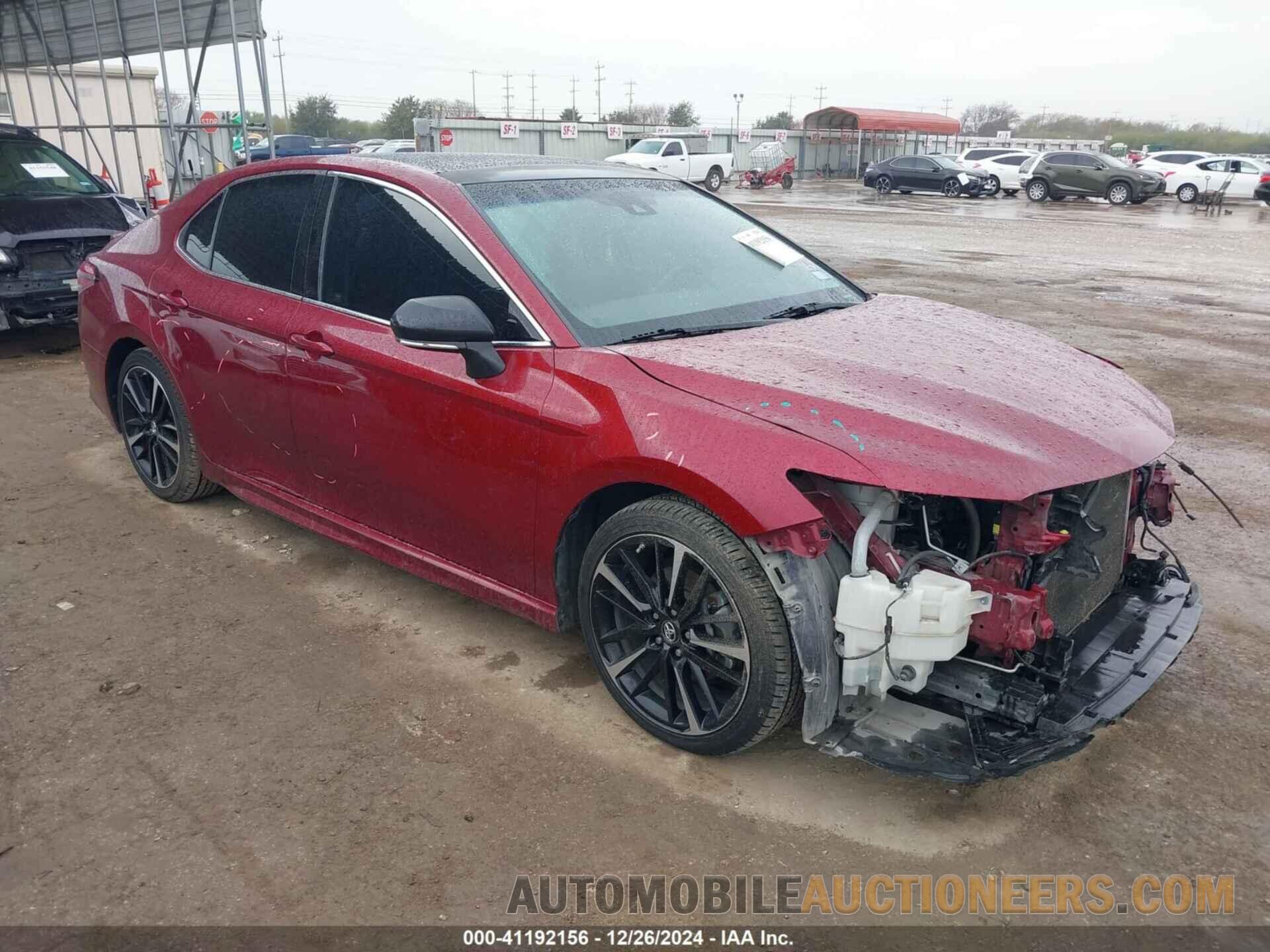 4T1B61HK0JU612739 TOYOTA CAMRY 2018