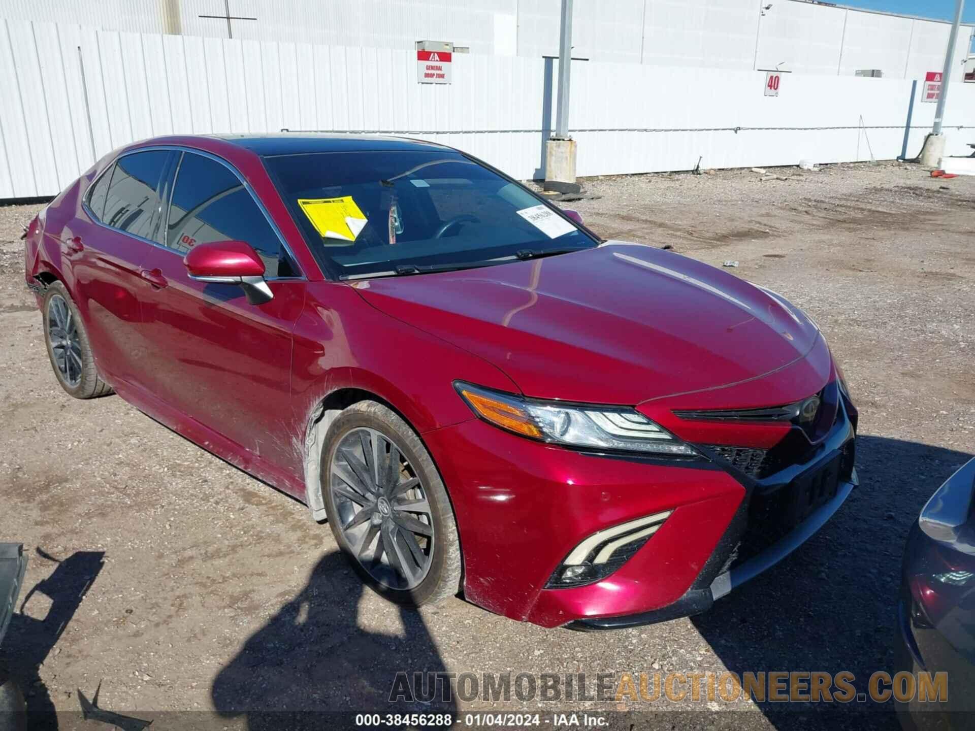 4T1B61HK0JU626477 TOYOTA CAMRY 2018