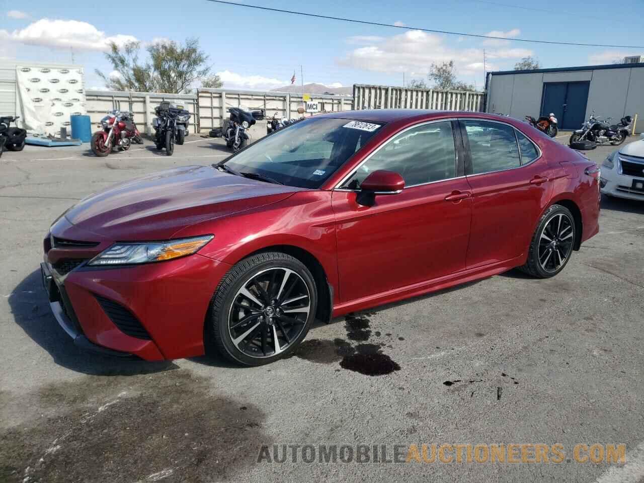 4T1B61HK0JU630691 TOYOTA CAMRY 2018