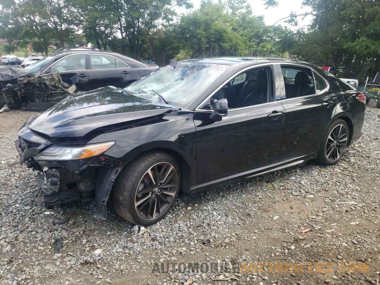 4T1B61HK0KU179585 TOYOTA CAMRY 2019