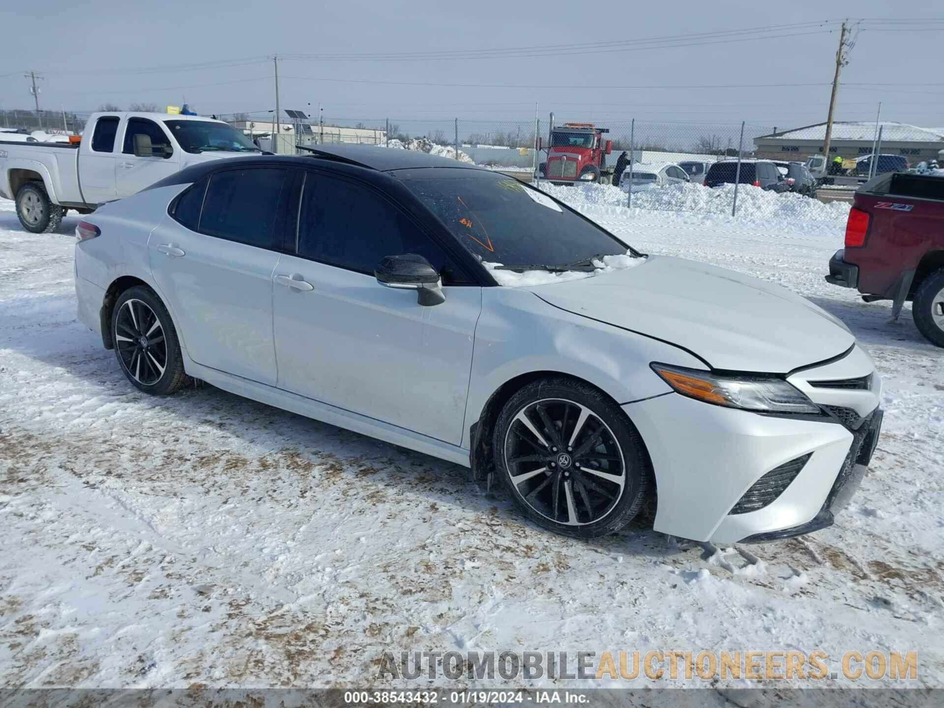 4T1B61HK0KU237582 TOYOTA CAMRY 2019