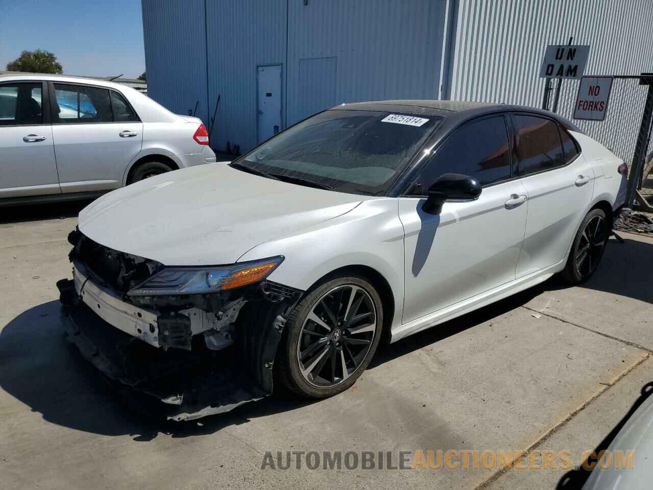 4T1B61HK0KU264765 TOYOTA CAMRY 2019