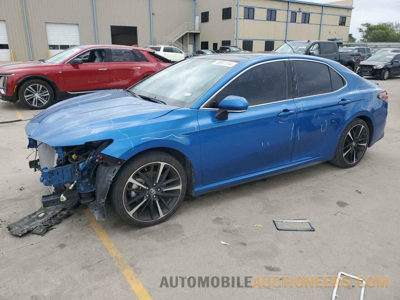 4T1B61HK0KU295577 TOYOTA CAMRY 2019