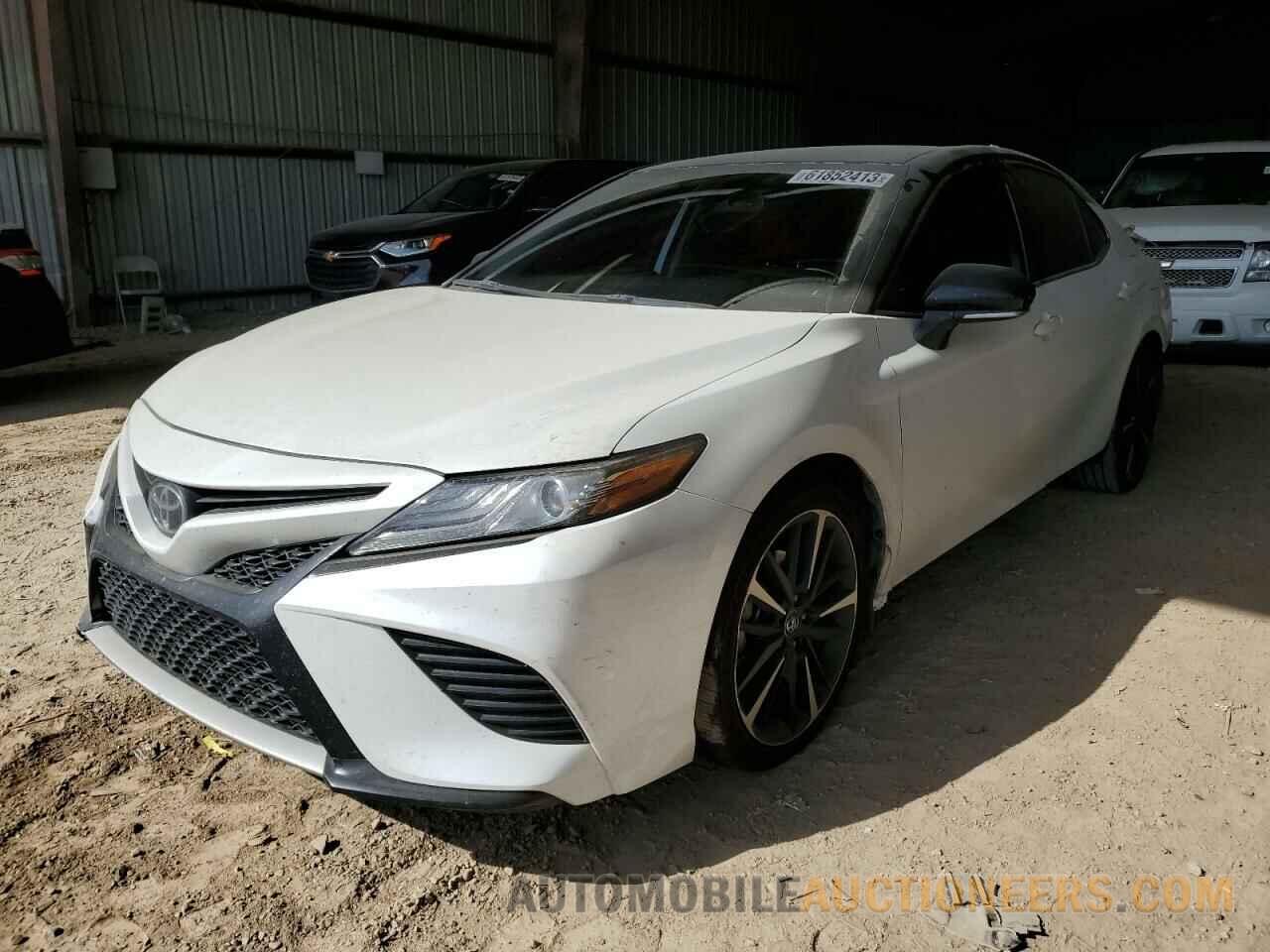 4T1B61HK0KU818127 TOYOTA CAMRY 2019