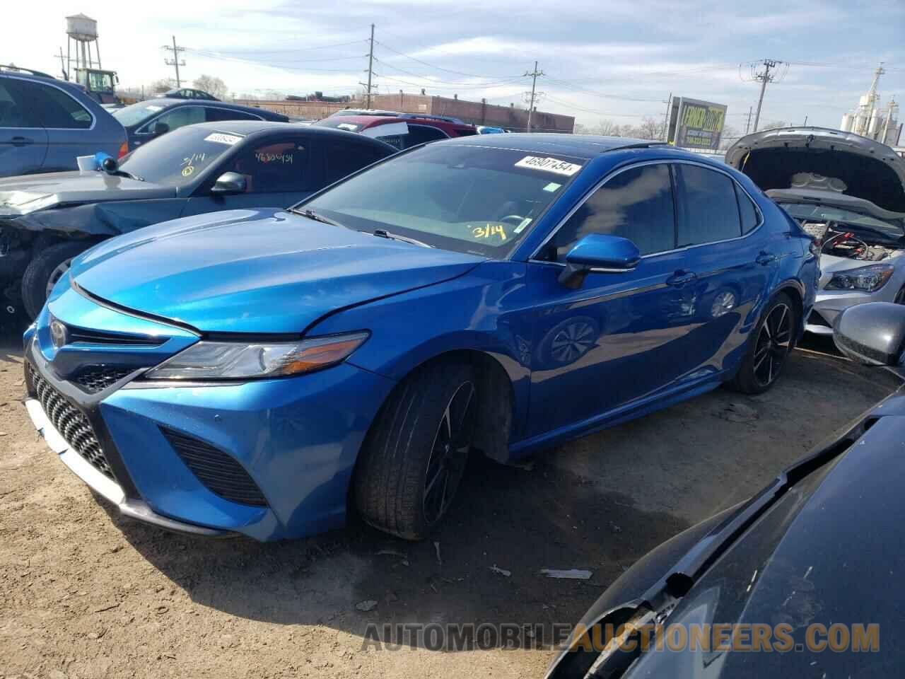 4T1B61HK1JU021710 TOYOTA CAMRY 2018