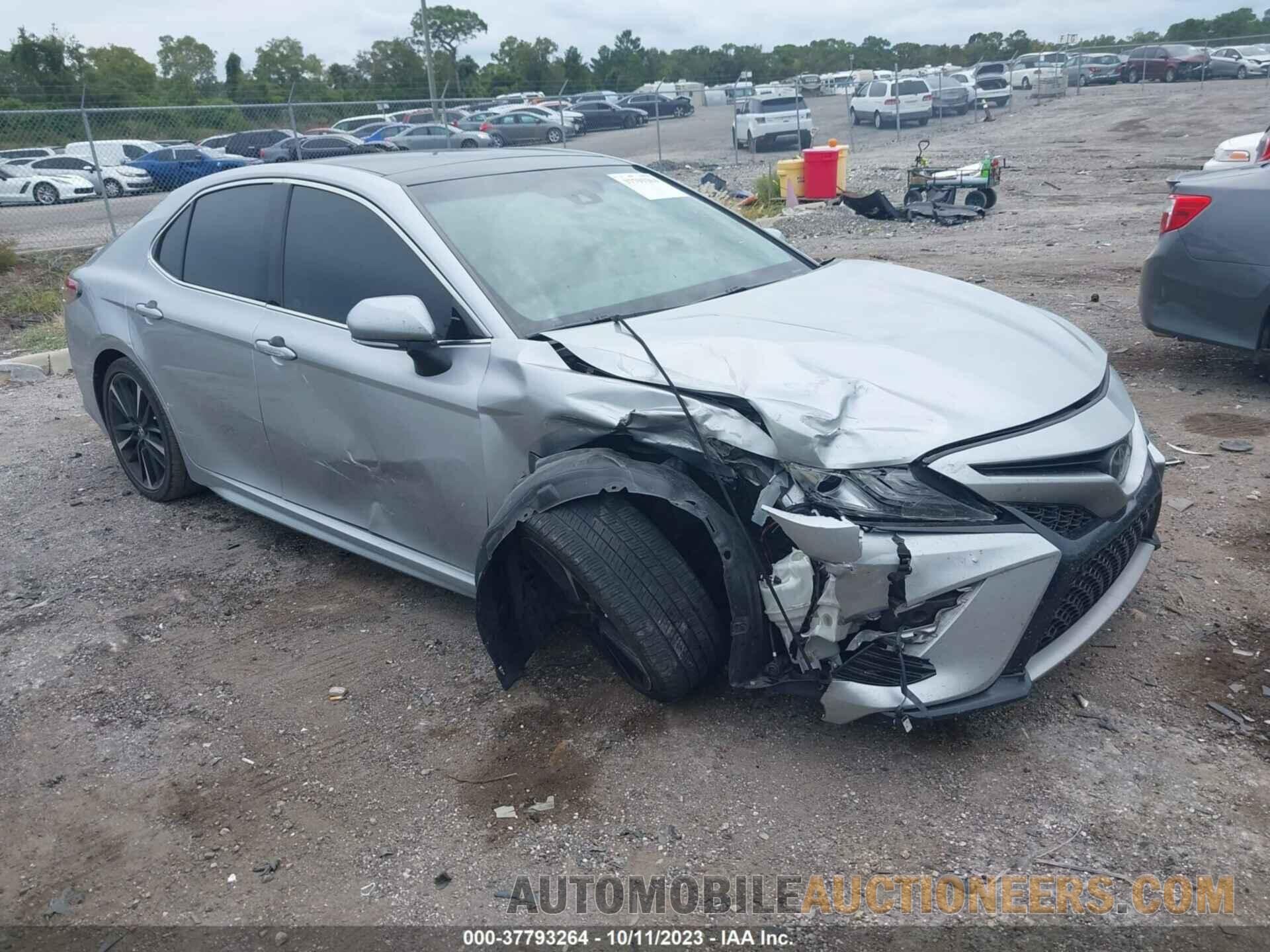 4T1B61HK1JU048146 TOYOTA CAMRY 2018