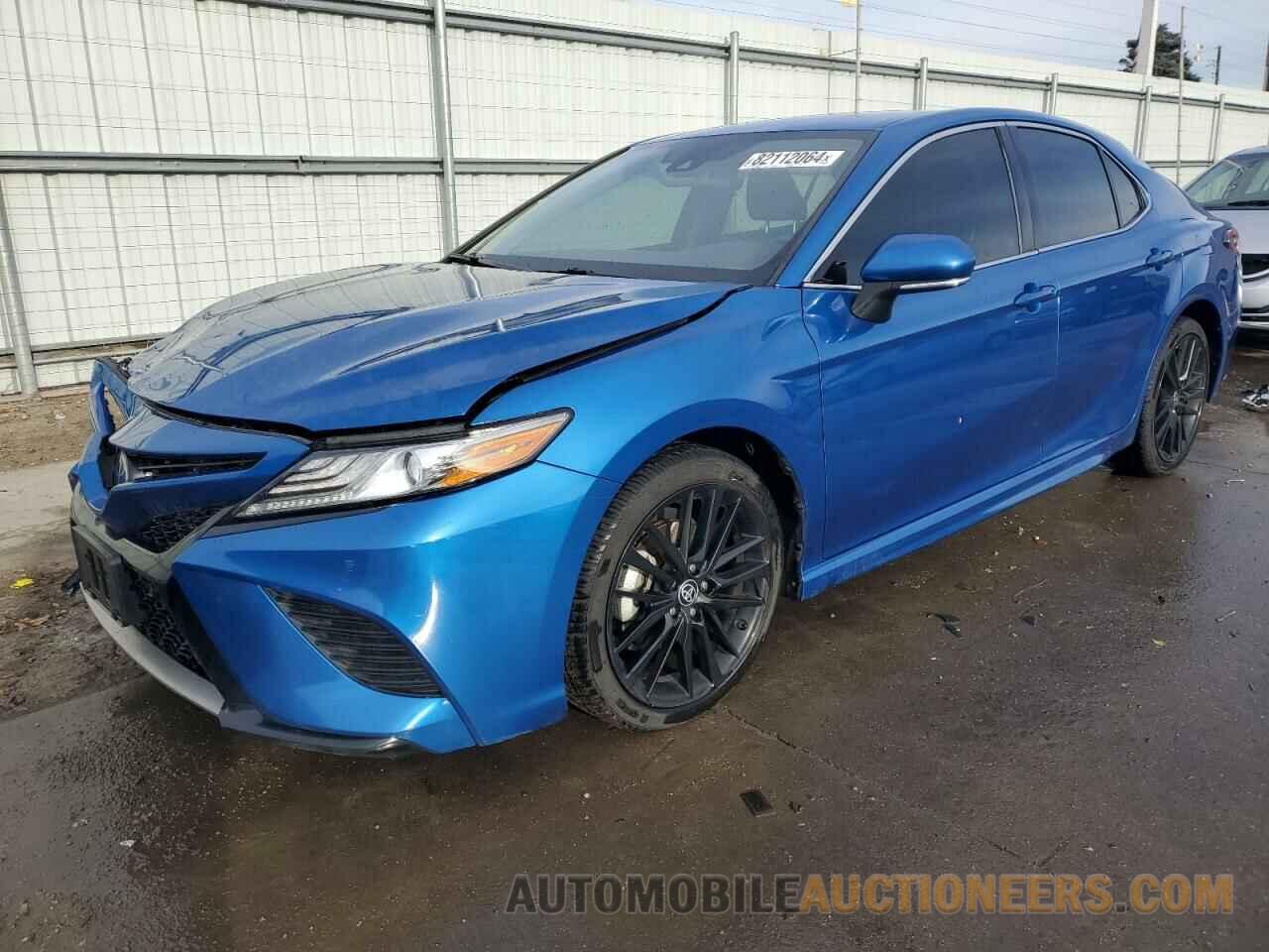 4T1B61HK1JU074391 TOYOTA CAMRY 2018