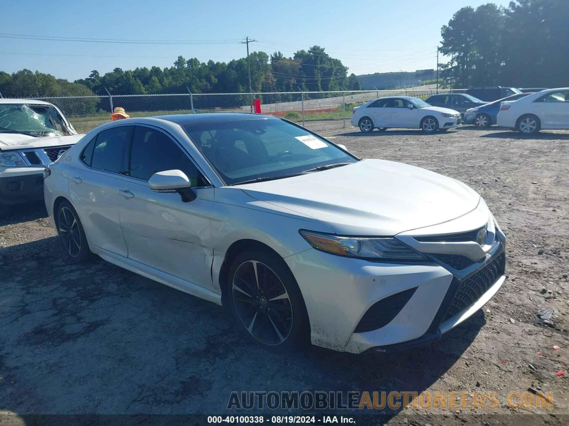 4T1B61HK1JU112993 TOYOTA CAMRY 2018