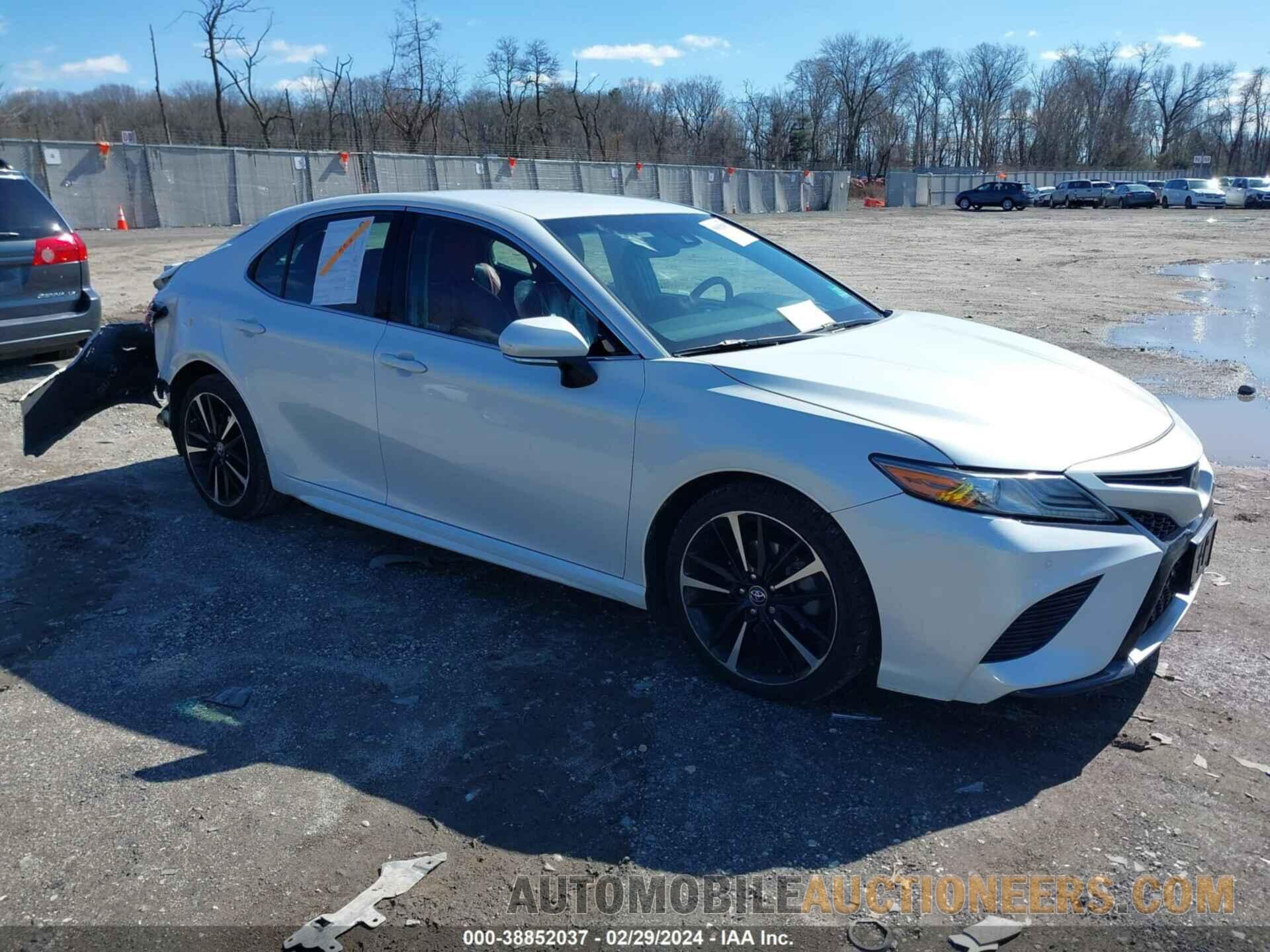 4T1B61HK1JU125226 TOYOTA CAMRY 2018