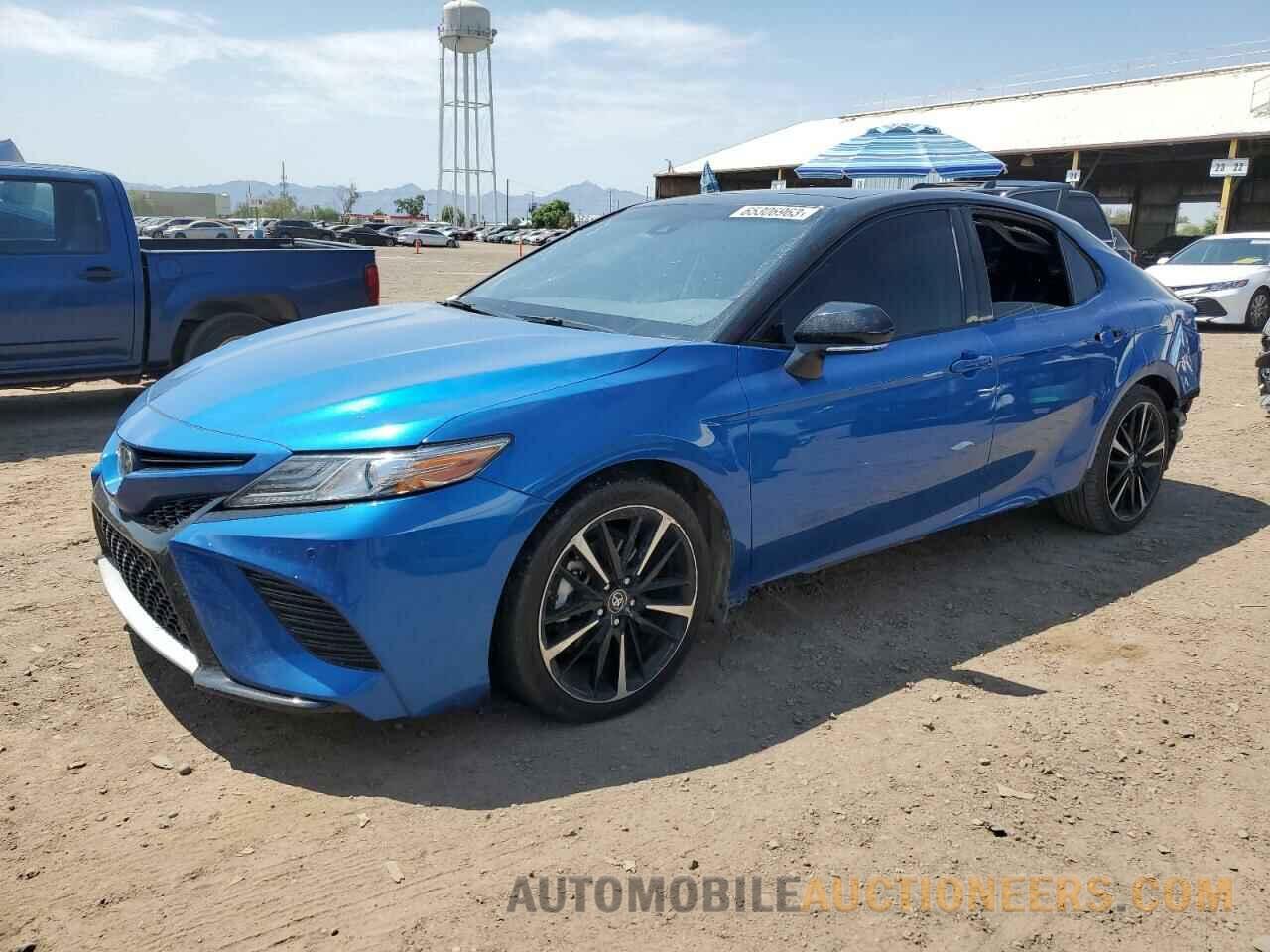 4T1B61HK1JU156492 TOYOTA CAMRY 2018