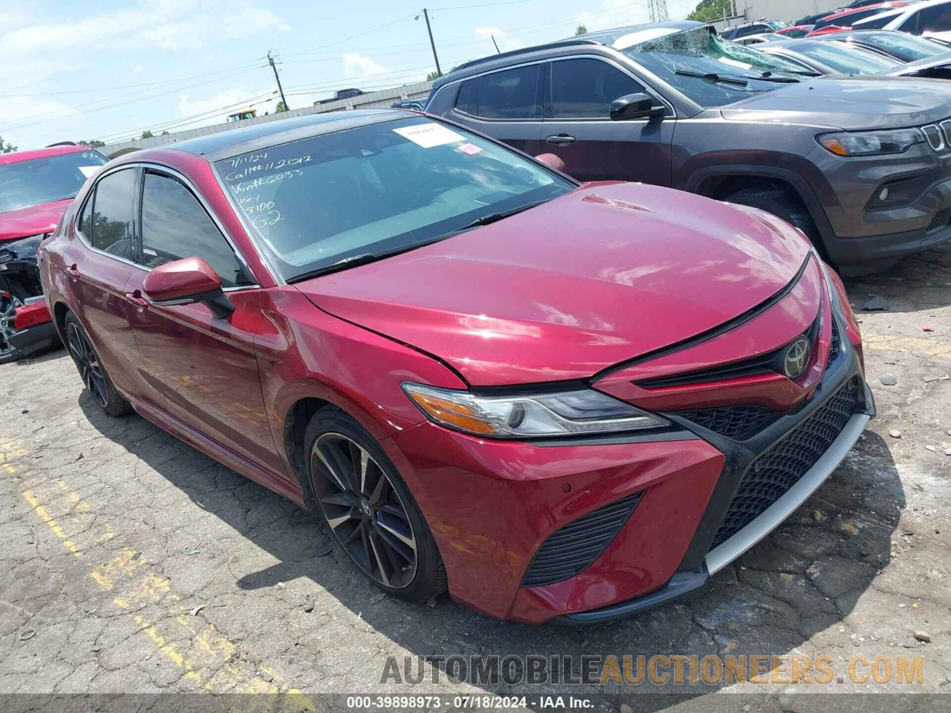 4T1B61HK1JU526033 TOYOTA CAMRY 2018