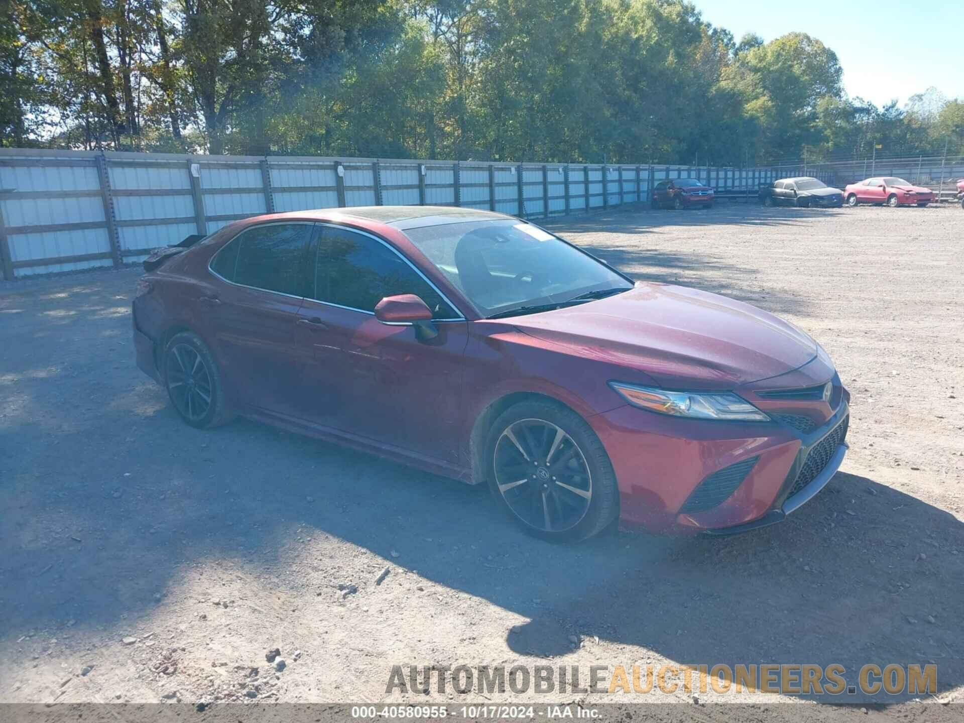 4T1B61HK1JU654708 TOYOTA CAMRY 2018