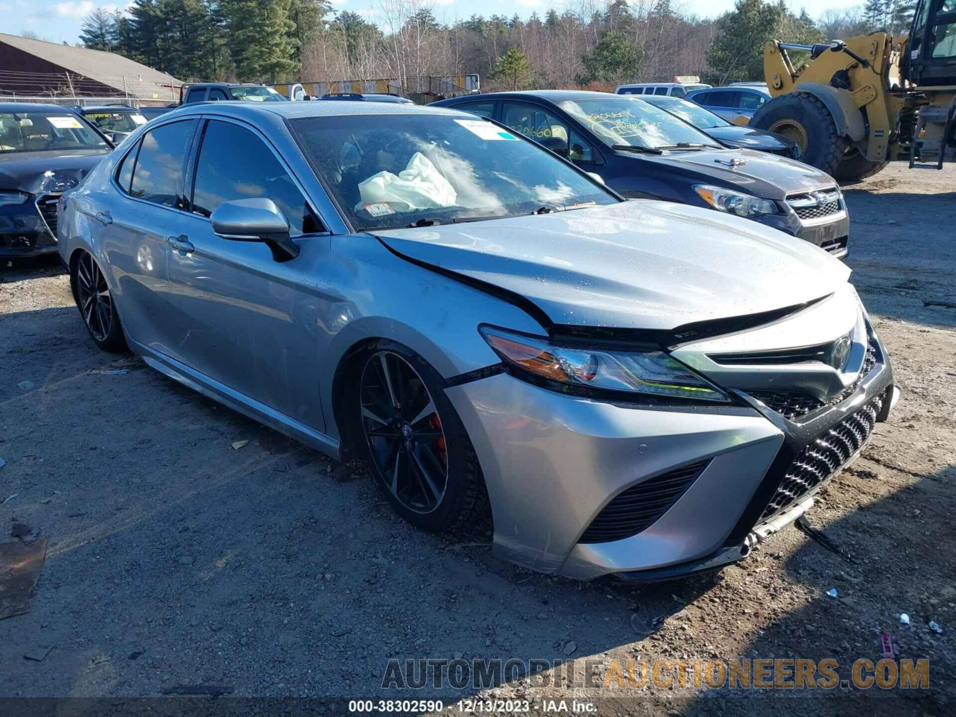 4T1B61HK2JU003278 TOYOTA CAMRY 2018