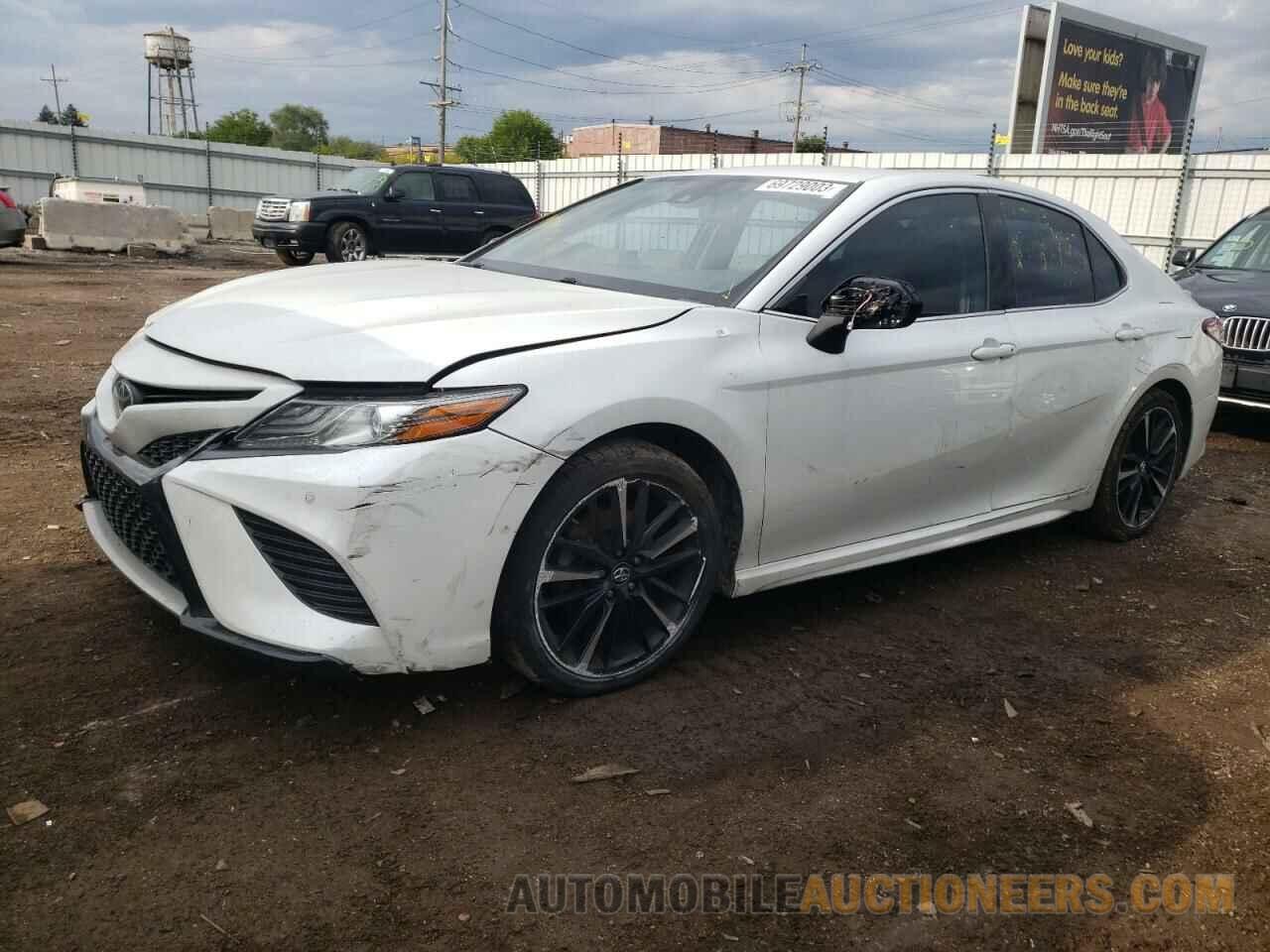 4T1B61HK2JU024194 TOYOTA CAMRY 2018