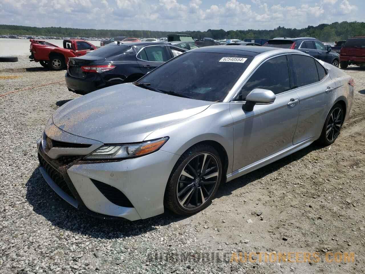 4T1B61HK2JU051105 TOYOTA CAMRY 2018